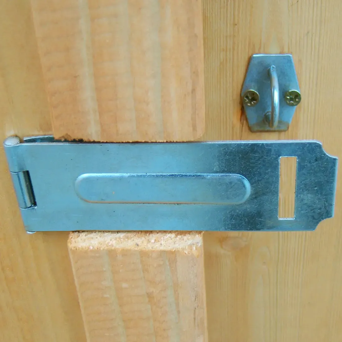 Handy Tool Store 3' X 2' - SPECIAL OFFER - 10% OFF