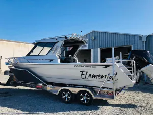 Offshore 750 Hard Top