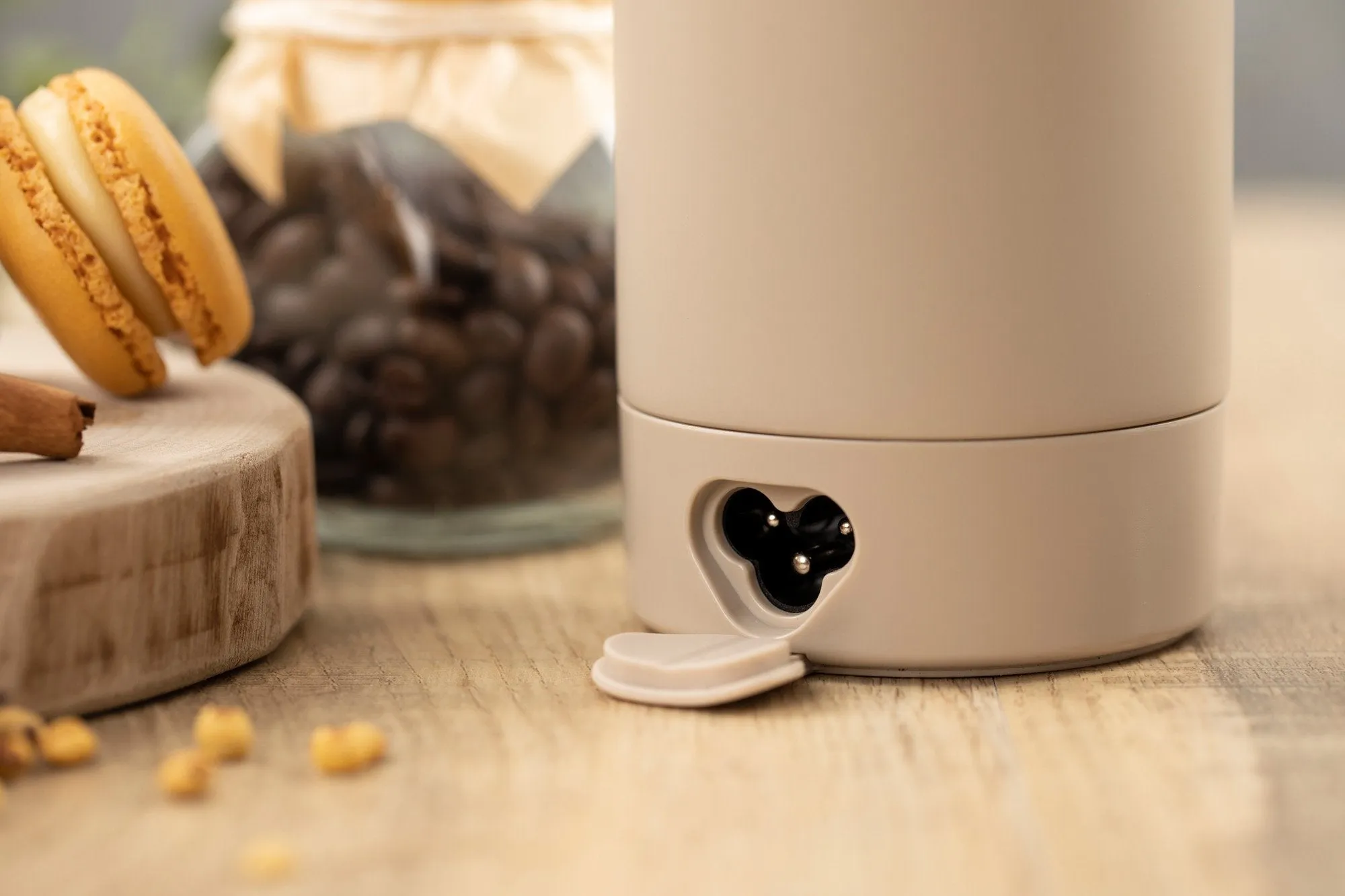 Portable Electric Kettle- Griege